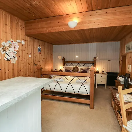 Dom wakacyjny Lake Lodge Studio