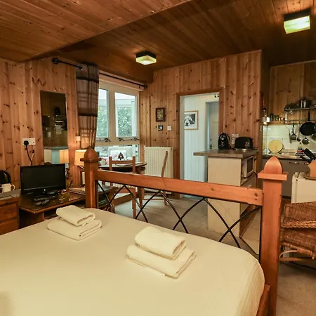Lake Lodge Studio