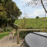 Holiday home Lake Lodge Studio